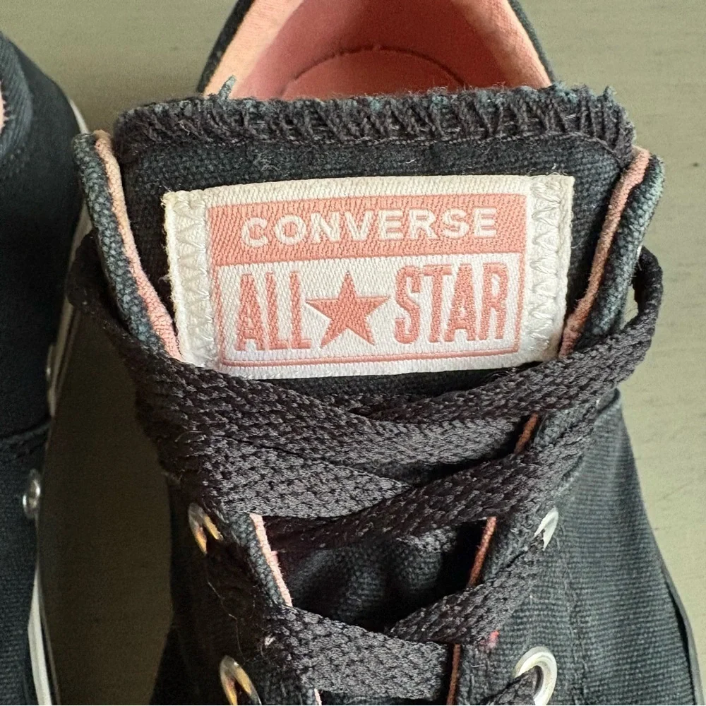 Converse All Star Chuck Taylor Madison Ox Black Pink Sneakers Girls Sz 5 Retro